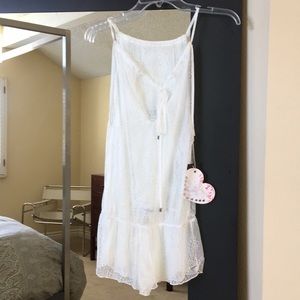 NWT Beach Bunny Lace Cover Up